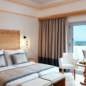 Twin Sea View Room